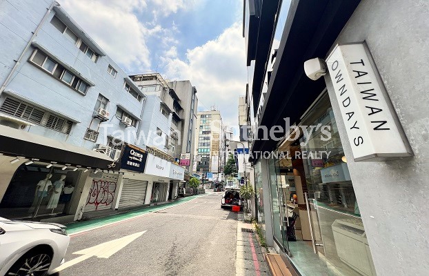 統領透天店面周邊環境